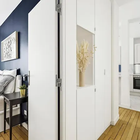 Luxury Near Monceau & Wagram * Париж