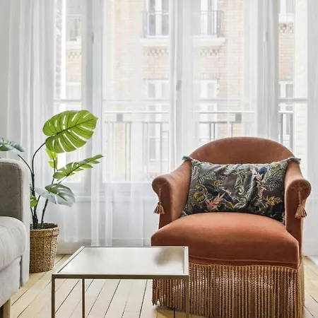 Apartment Luxury Near Monceau & Wagram