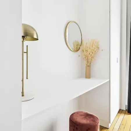 Apartment Luxury Near Monceau & Wagram *